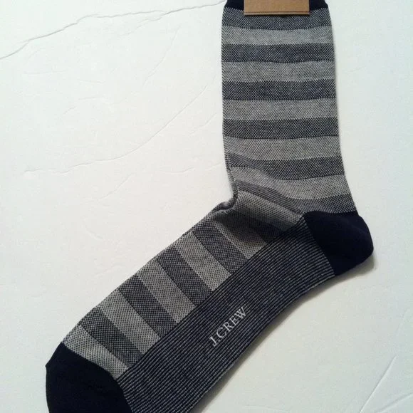 J.CREW MENS NEW GRAY STRIPED COTTON BLEND DRESS SOCKS ONE SIZE J.CREW MENS NEW GRAY STRIPED COTTON BLEND DRESS SOCKS ONE SIZE